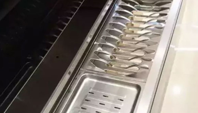 焦点娱乐集成灶消毒柜的维护和保养须知