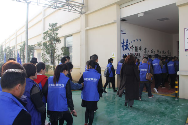 焦点娱乐集成灶