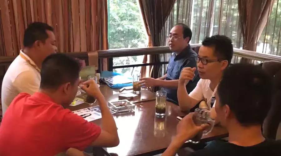 喜讯，湖南娄底毛总成功加盟焦点娱乐集成灶！