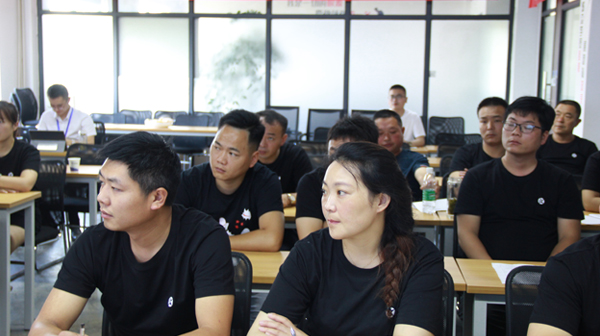 燃激情 赢大捷|焦点娱乐6月新晋经销商培训会圆满结束！