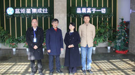 江苏大学一行莅临焦点娱乐交流与探讨