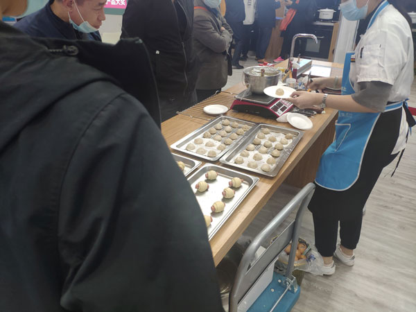 焦点娱乐烘焙体验区